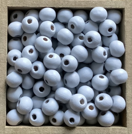 17.  Mist grijs.  8 mm.  50 voor