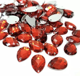 14 x 10 mm rood. 20 voor €0,75