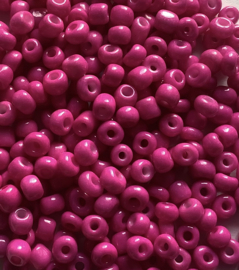 73.  Cerise Pink. 4 mm