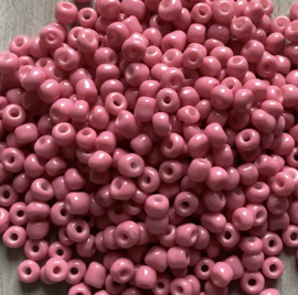 10 /  Rouge pink. 4 mm