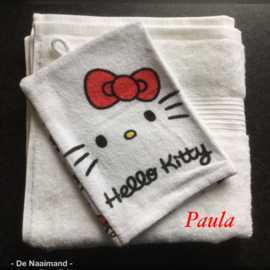 Handdoek met naam en Hello Kitty washandje