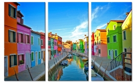 COLORFULL VENICE