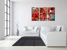 Rote Wanddekoration kariert
