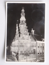 Franeker, Stadhuis bij Avondlicht (1941)