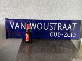 Emaille straatnaam bord, Van Woudstraat oud zuid