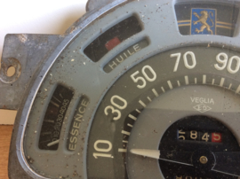 Peugeot dashboard Veglia meters