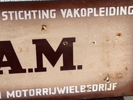 V.A.M. , EDY Emaille Dieren .