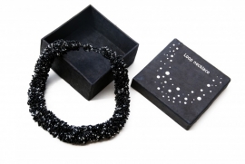 Loop Necklace - black