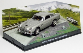 Aston Martin DB5 Goldfinger James Bond 007 1:43