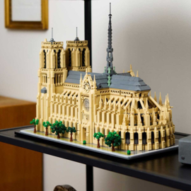 Lego 21061 Notre-Dame van Parijs - Lego Architecture