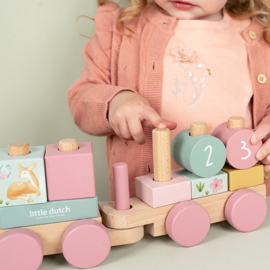 LD7354 Little Dutch Blokkentrein - Fairy Garden FSC met gegevens