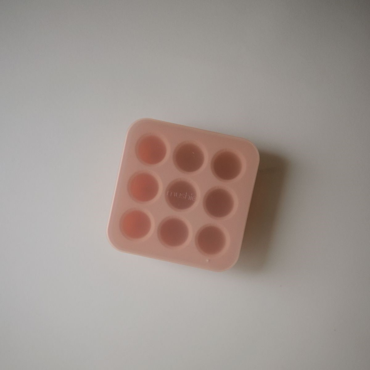 Mushie Invriesvorm voor babyvoeding - Blush