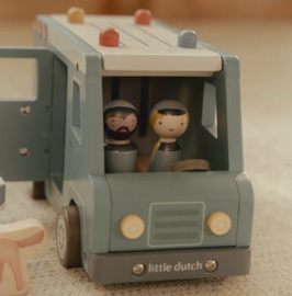 Little Dutch Politiebus + Poppetjes – Hout