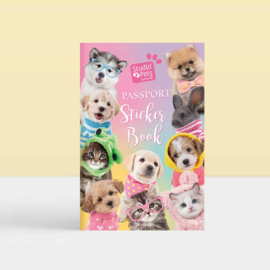 Studio Pets Stickerboek Voor Paspoort + Koffertje Large Knuffels (23cm)