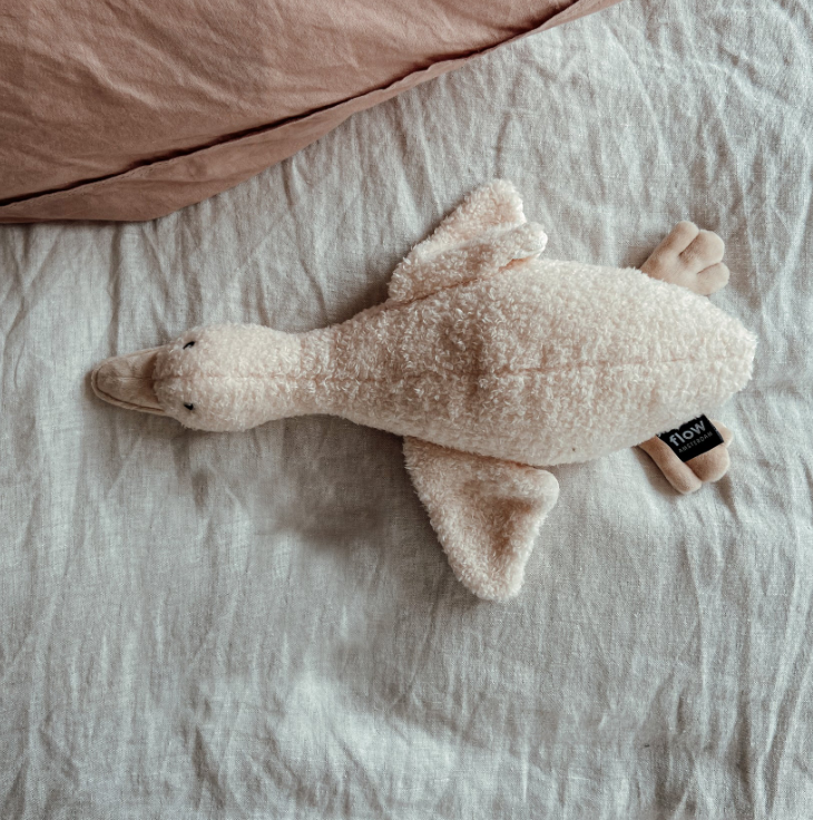 Flow Amsterdam - Liva (beige) - Rechargeable heartbeat comforter