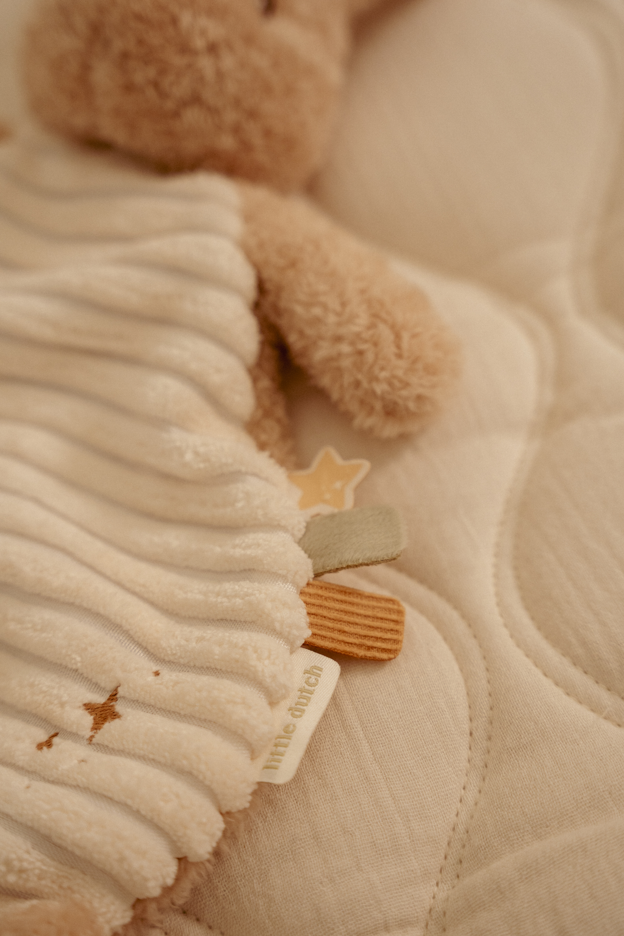 Little dutch knuffeldoekje newborn natural