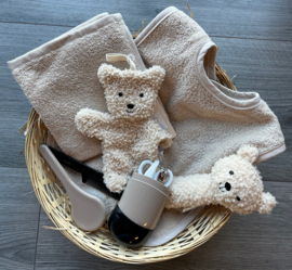 Gevulde kraammand Lovely naturals met naam