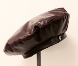 Damesbaret Leatherlook art. 2911 - bordeaux