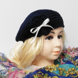 Gehaakte kinderbaret Noor 12 - donkerblauw