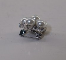 Broche art. 711 - wit/zilverkleur