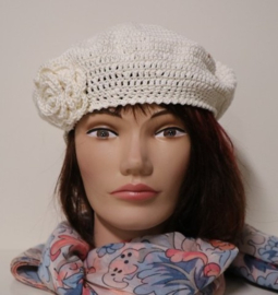 Gehaakte kinderbaret Anna - offwhite/crème