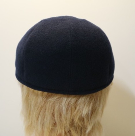 Bisenzio softcap met oorflappen art. 4060 - donkerblauw