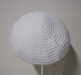 Gehaakte kinderbaret Anna - wit