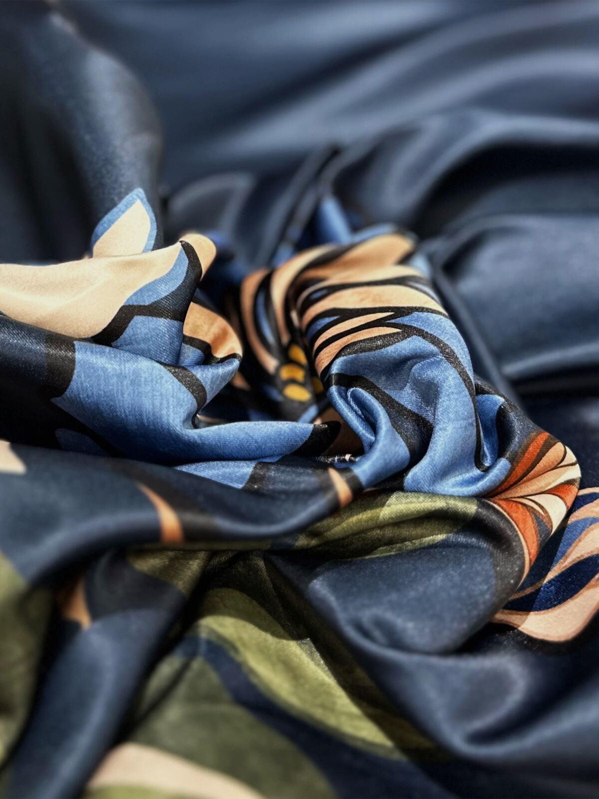 LaFée satijnen rok Flowers art. 10821 - blauw