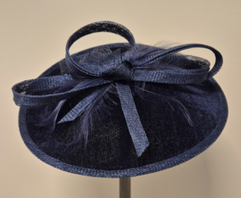 BWS damesdop/haargarnering art. OU 1051 sinamay /fluweel - donkerblauw
