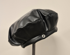 Damesbaret Leatherlook art. 2911 - zwart