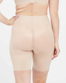 Spanx Thinstincts® 2.0 Mid-Thigh Short art. 10234R - champagne beige