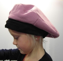 Kinderbaret art. E08077 - roze/donkerbruin