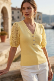 Top korte mouw Lacy Rosa art. 3248 - geel