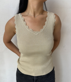Tanktop met schulprand V-neck Rosh art. 3013 - beige/goud