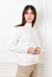 JH fijngebreide trui met volant art. 6915 - offwhite