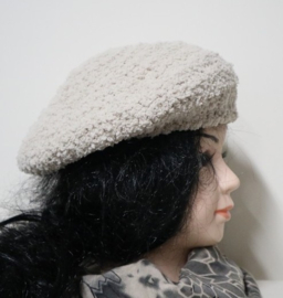 Gehaakte kinderbaret Kim 8 - beige/kitt