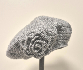 Gehaakte kinderbaret Anna - grijs