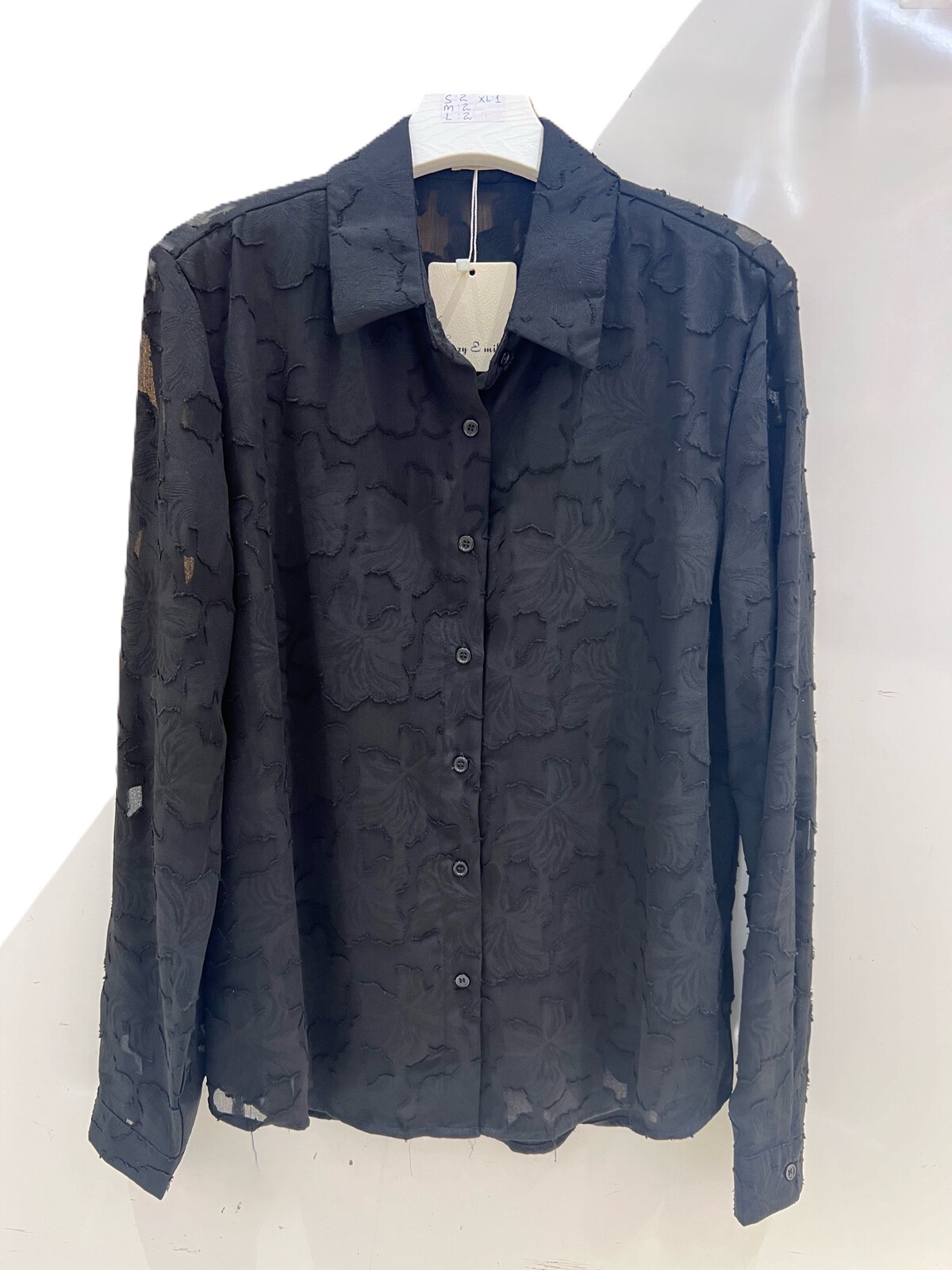 S&M damesblouse Ausbrenner stof art. 330 - zwart