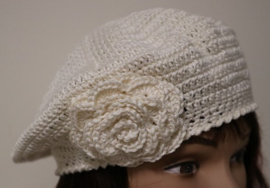 Gehaakte kinderbaret Anna - offwhite/crème