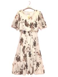 NS plisséjurk Fleurs art. 5443 - offwhite/bruin