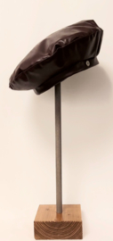 Damesbaret Leatherlook art. 2911 - bordeaux