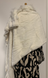 Omslagdoek/cape art. 9060 - offwhite