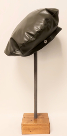 Damesbaret Leatherlook Orta art. 2911 - olijfgroen