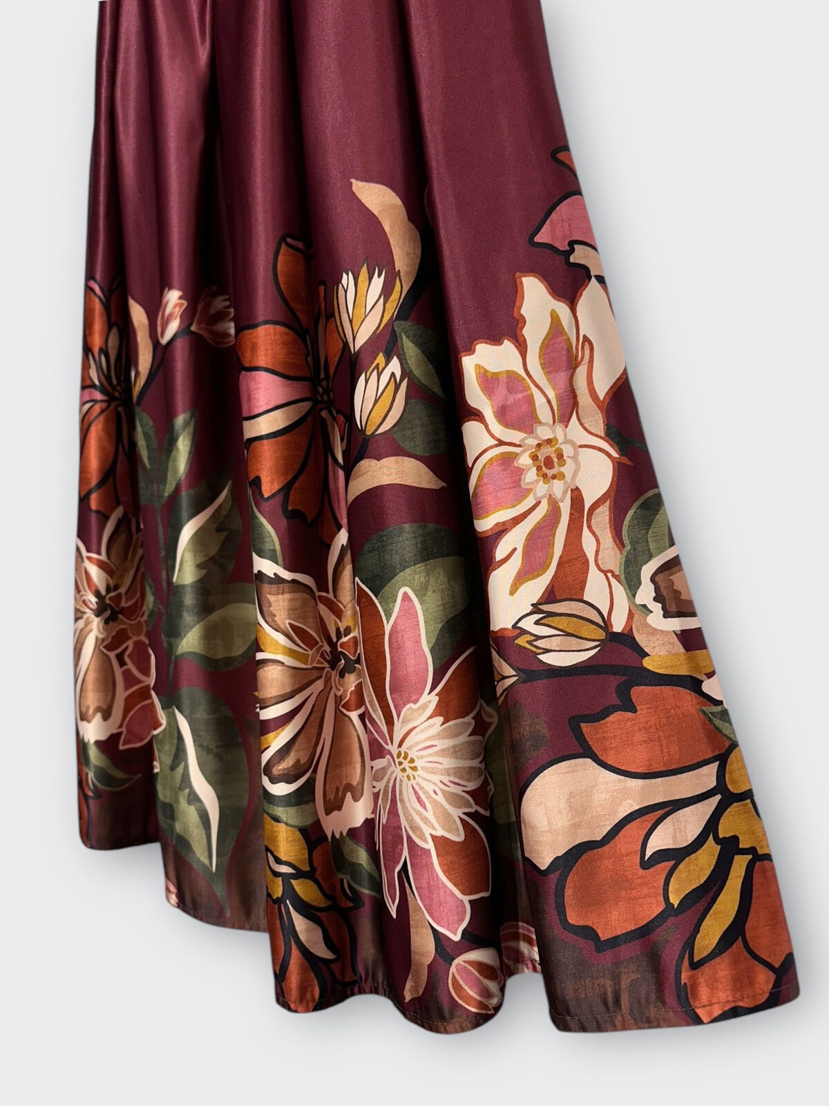 LaFée satijnen rok Flowers art. 10821 - bordeaux