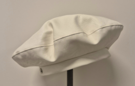 Damesbaret Leatherlook art. 2911 - offwhite