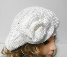 Damesbaret Betty - wit