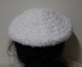 Gehaakte kinderbaret Kim 8 - melkwit