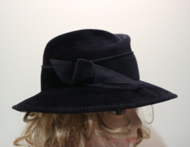 Mayser dameshoed Lentje art. 1316791 - diep donkerblauw