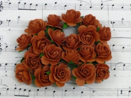 Paper roses, 20 mm. rustiek rood