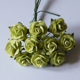 Paper roses, 15 mm. lime